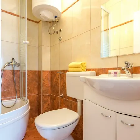Klara Apartman *